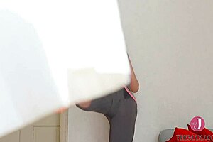 hey peeping tom, watch this tight babe's erotic stretch service up close