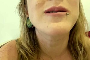 Curvy Tattooed Milf Swallows Gummy Bears In Dirty Vore Fetish Talk