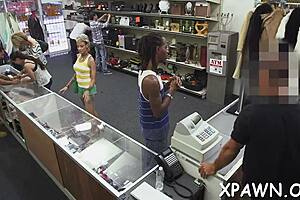 Reality Amateur Slut Sucks Cock Sloppily Licks Balls Hardcore