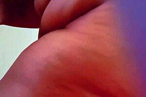 Delivery Guy Pounds Brazilian Deep Balls To Hilt!