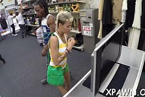 Reality Amateur Slut Sucks Cock Sloppily Licks Balls Hardcore