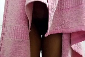 old man wanna drill my sweet pink slit in the bath?