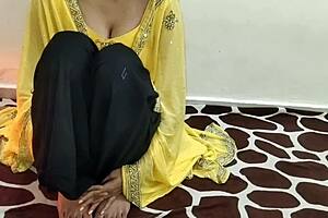 Indian babe anal cowgirl with dirty talk hindi audio