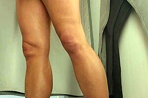 guy strokes huge cock in public fitting room 😈🍆