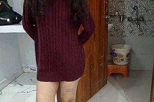 raw pounding big ass oiled barefoot ebony gets drilled hard!