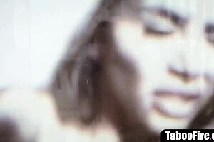 agoraphobic milf gettin pounded so hard by stud