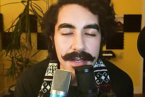 Soloboy asking for pussy gay shitpost video
